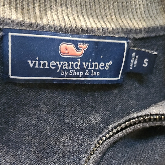 Vineyard Vines Men's Charcoal Zip-Up Sweater - Picture 2 of 5
